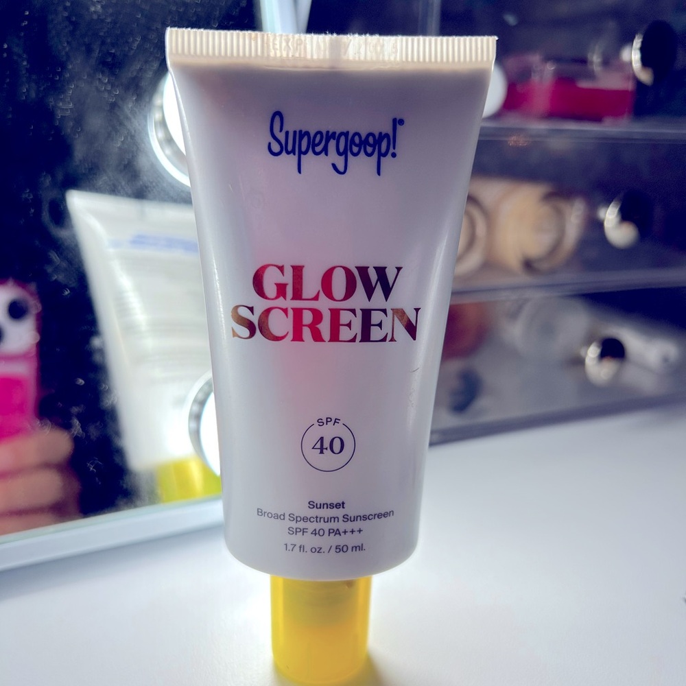 Super goop glow sunscreen